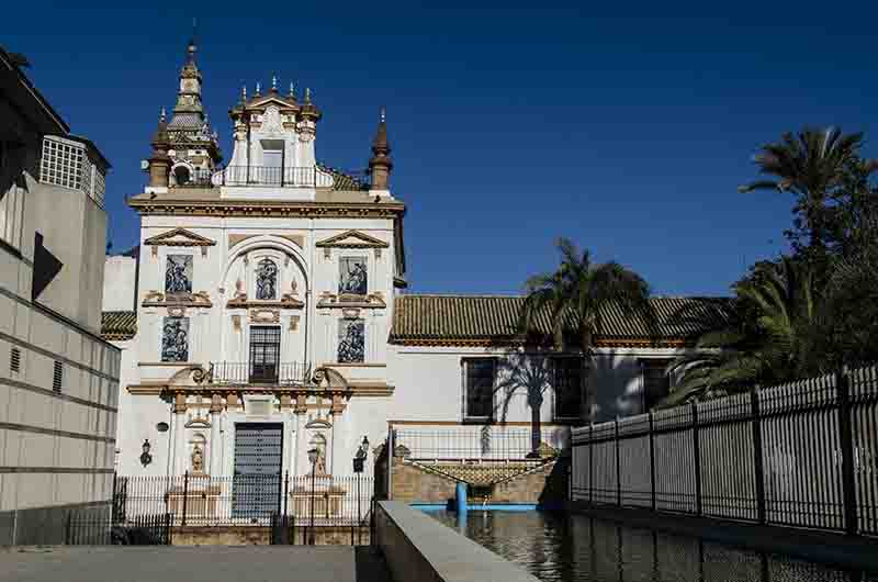 Sevilla 237 - edificio de la Maestranza de artilleria.jpg